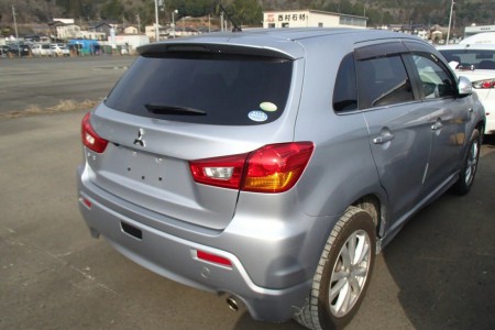 Mitsubishi RVR 2010